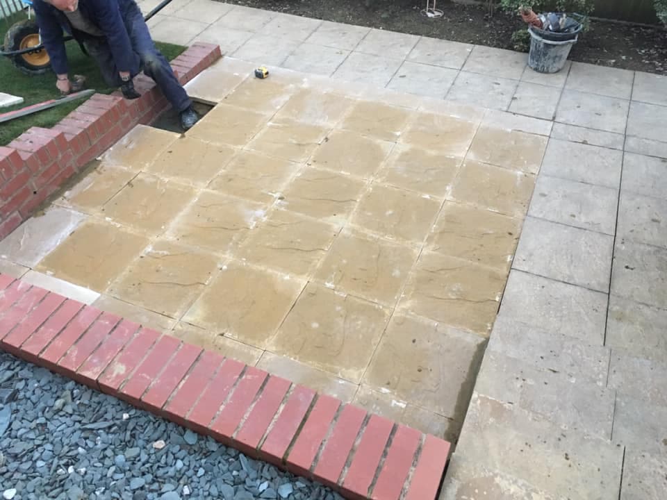 Slab Laying in Igtham — hero photo